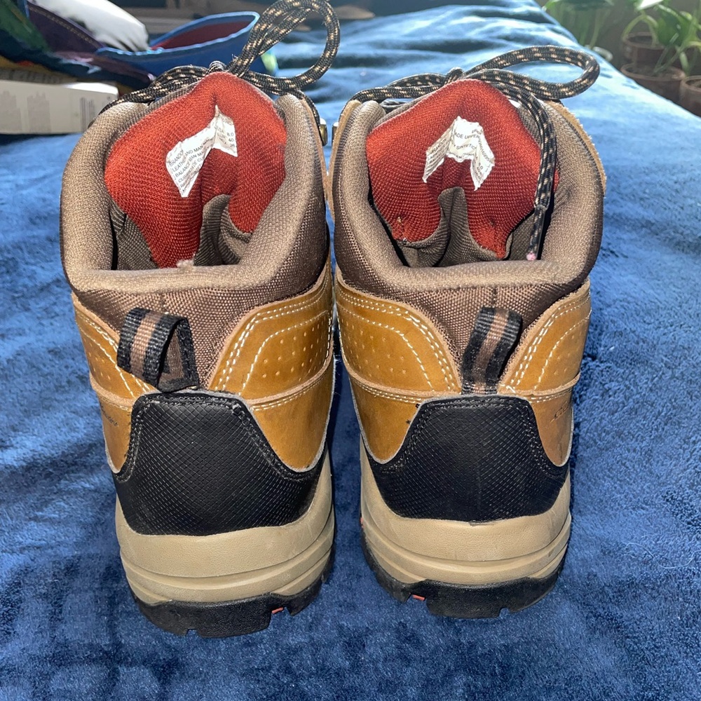 Eddie Bauer Hiking Boots - Size 8 - Picture 5 of 6